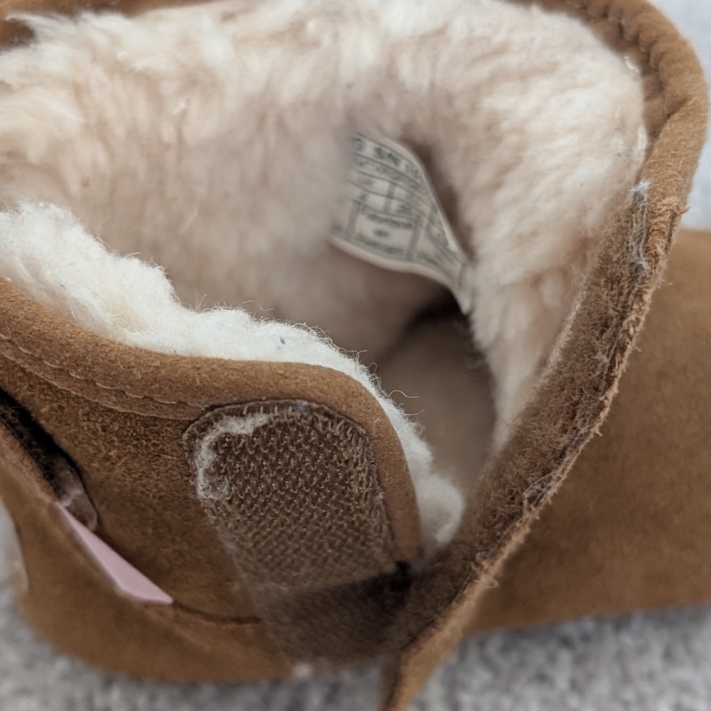 UGG Infant Jesse Bow II Bootie Chestnut Suede Pink Satin Bow Baby Size 4/5 - Picture 9 of 11